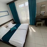 Lilia 2 Family Hotel Hotel
