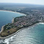 Lilia 2 Family Hotel 2*