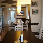 Lilia 2 Family Hotel
