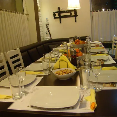Lilia 2 Family Hotel Hotel
