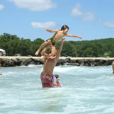 Lilia 2 Family Primorsko