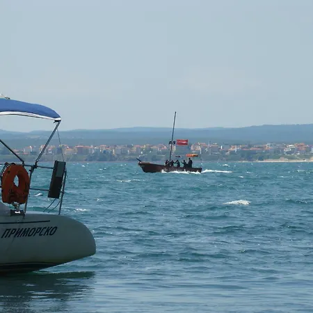 Lilia 2 Family Hotel