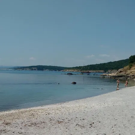 Lilia 2 Family Hotel