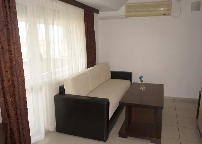 Lilia 2 Family 2* Πριμόρσκο